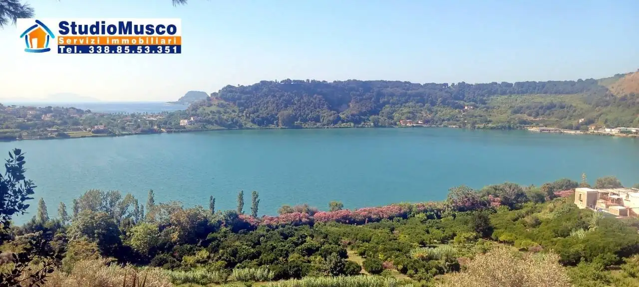 Villa in vendita a Pozzuoli