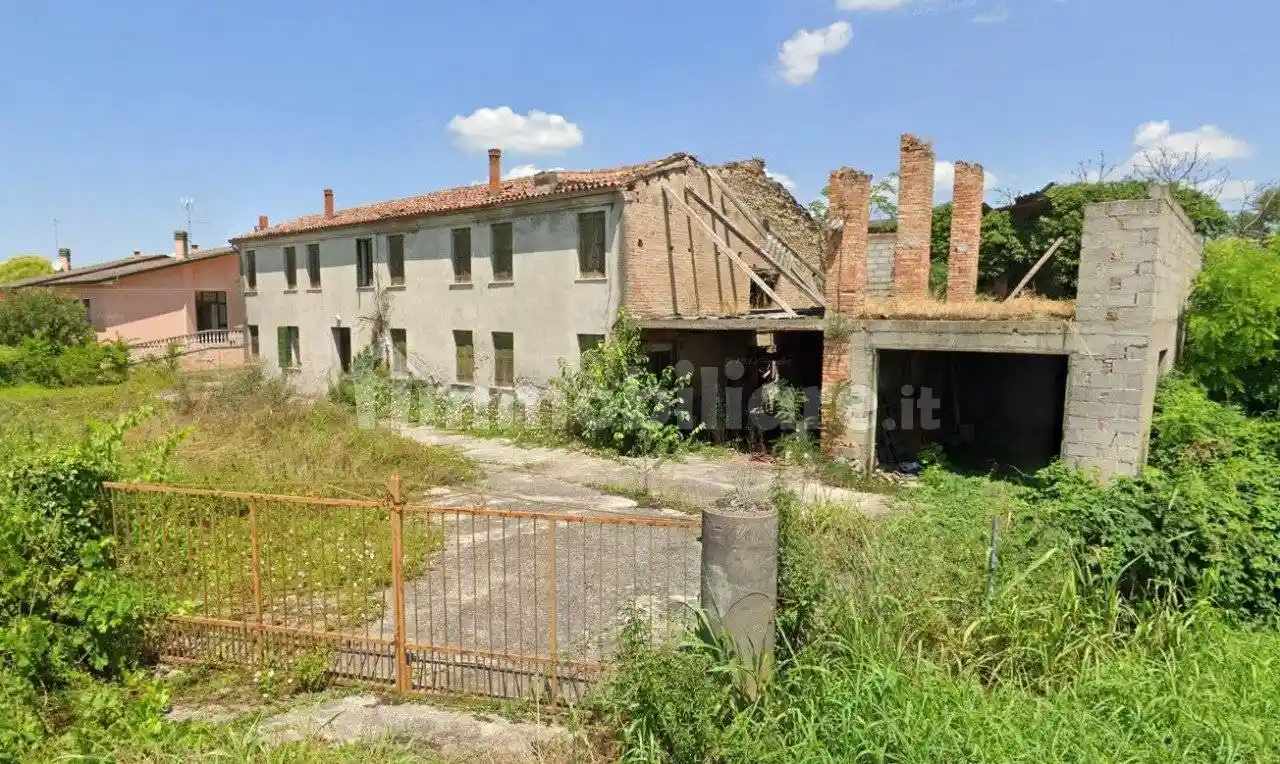 Casa indipendente in vendita a Borgo Veneto
