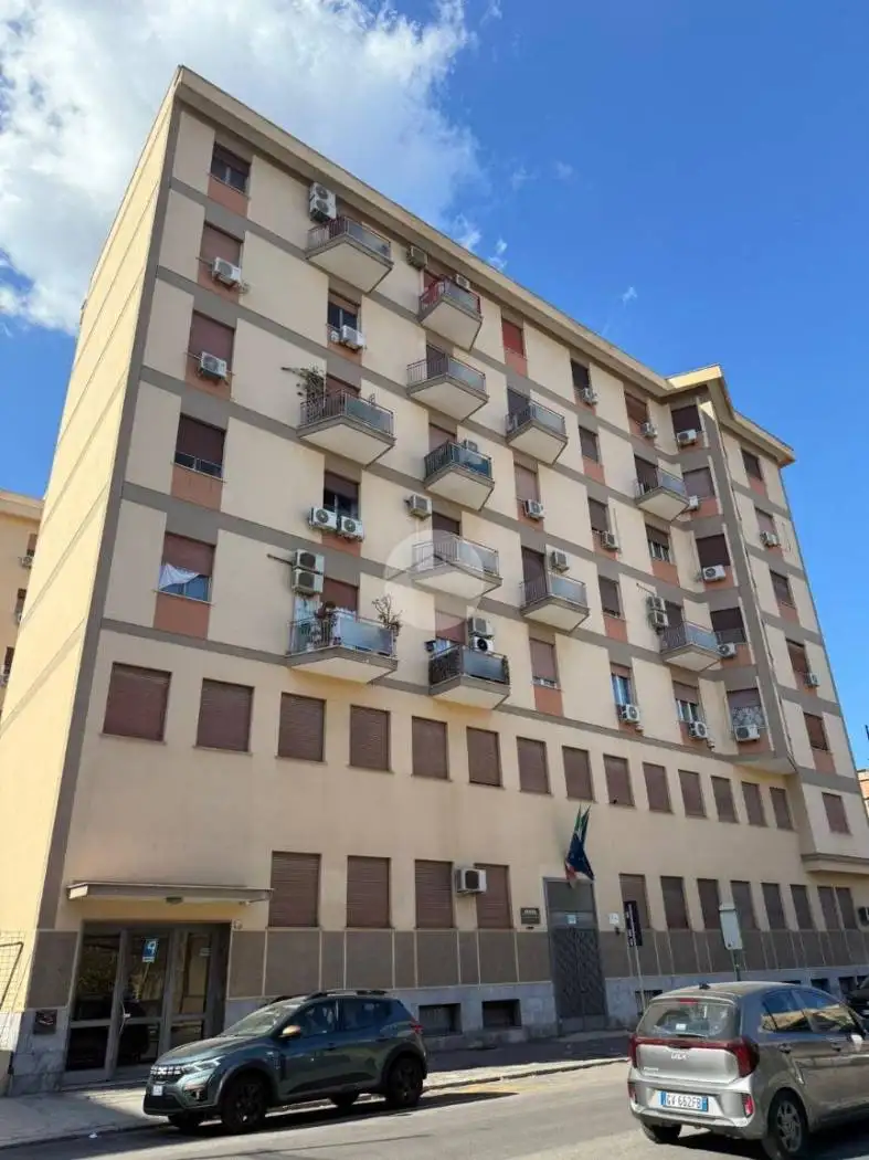 Appartamento in vendita a Palermo
