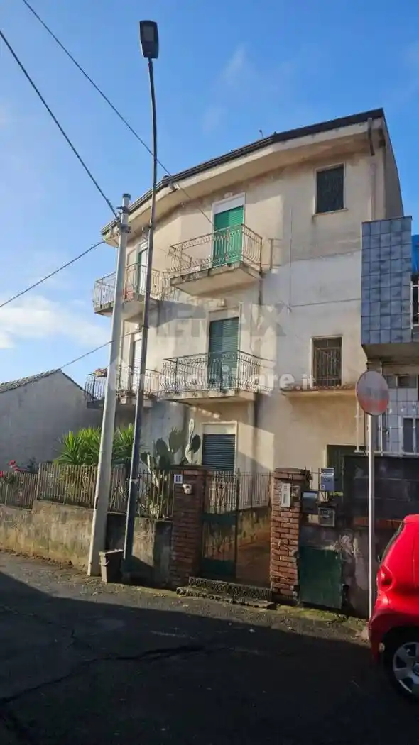 Appartamento in vendita a Pedara