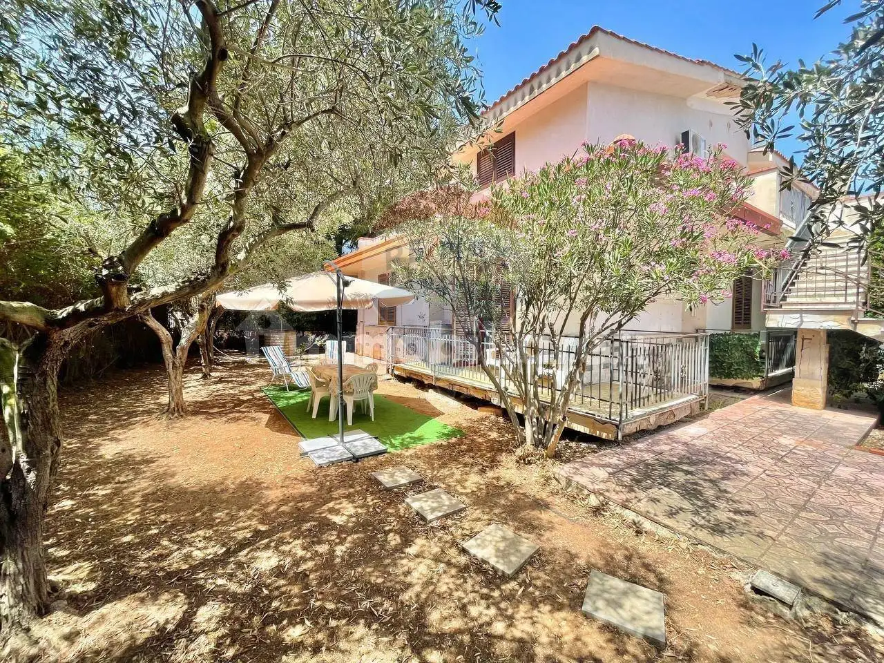 Appartamento in affitto a Cinisi