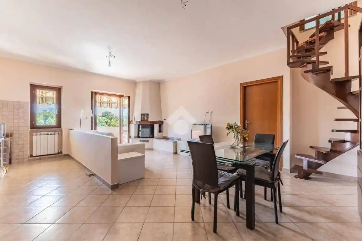 Appartamento in vendita a Sutri