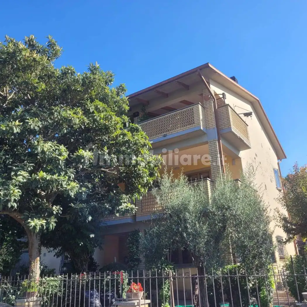 Appartamento in affitto a Corciano