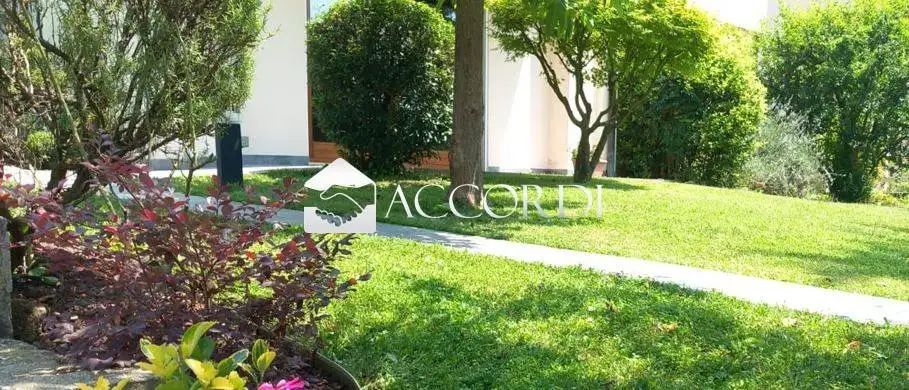 Villa in vendita a San Pietro di Feletto