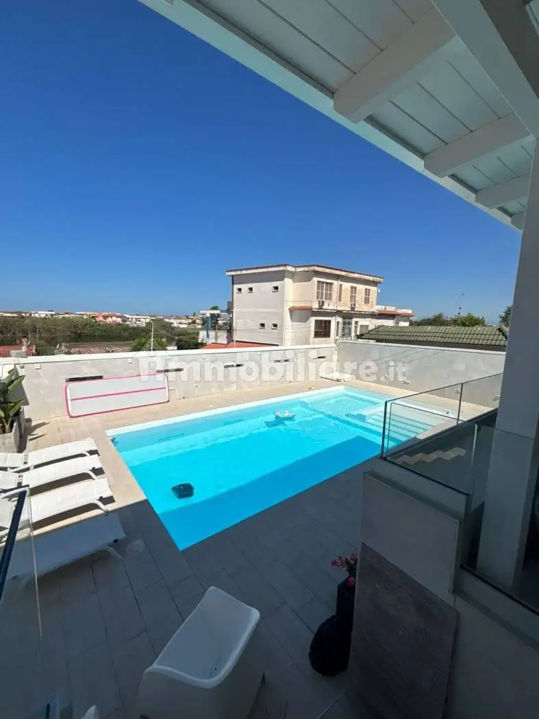 Villa in vendita a Giugliano in Campania