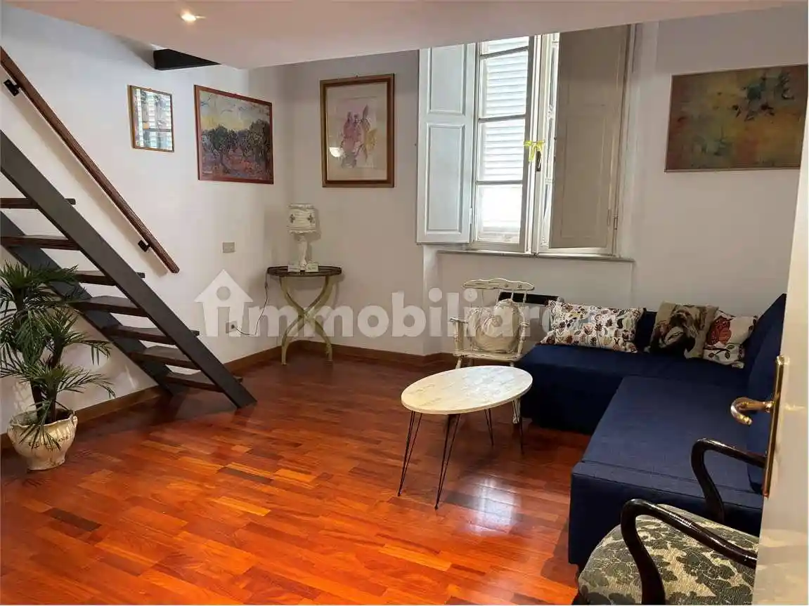 Appartamento in vendita a Livorno