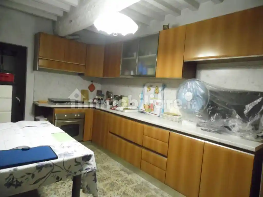 Rustico, da ristrutturare, 984 m², Centinarola, Fano - foto 3