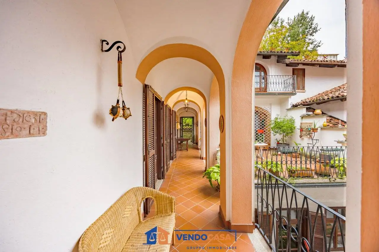 Trilocale piazza Carlo Alberto 22, Dogliani - foto 2