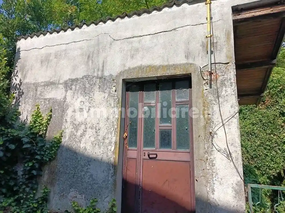 Villa a schiera frazione Palazzina 17, Palazzina, Castana - foto 2