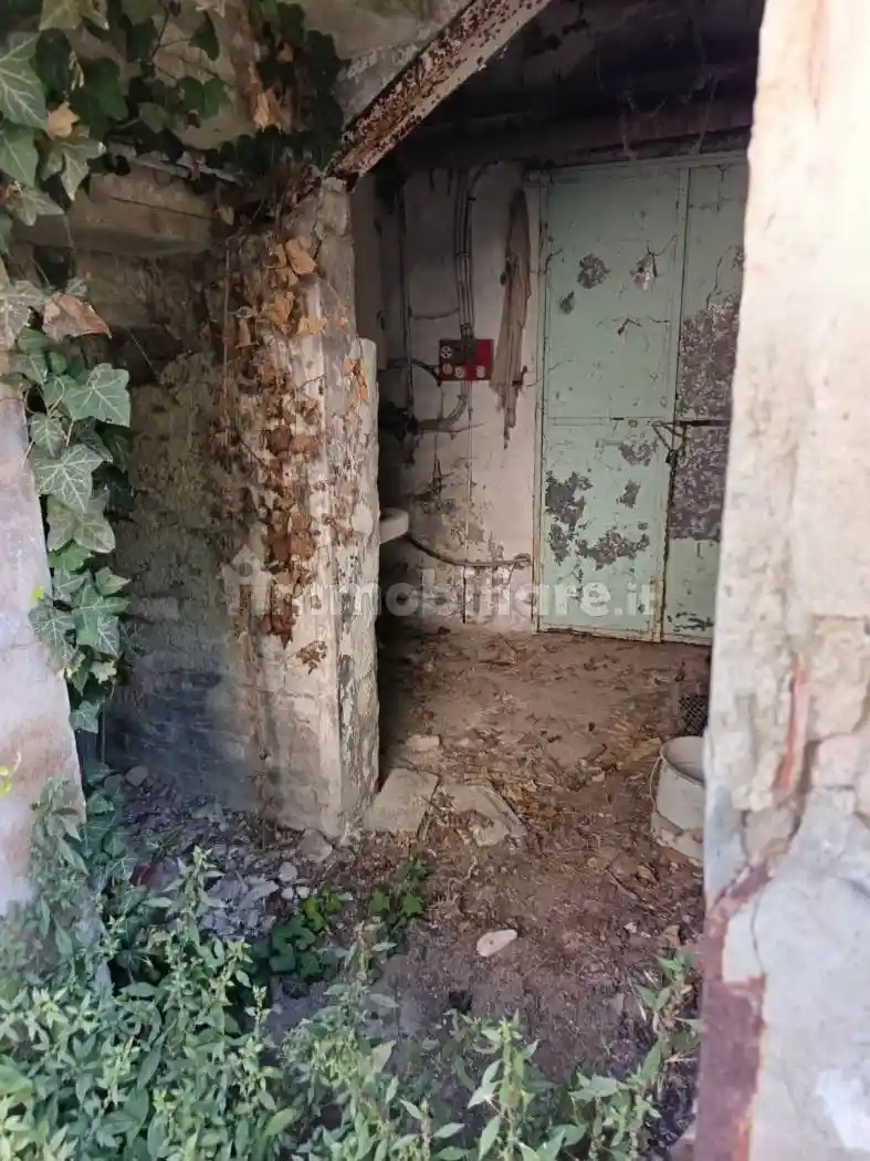 Villa a schiera frazione Palazzina 17, Palazzina, Castana - foto 4