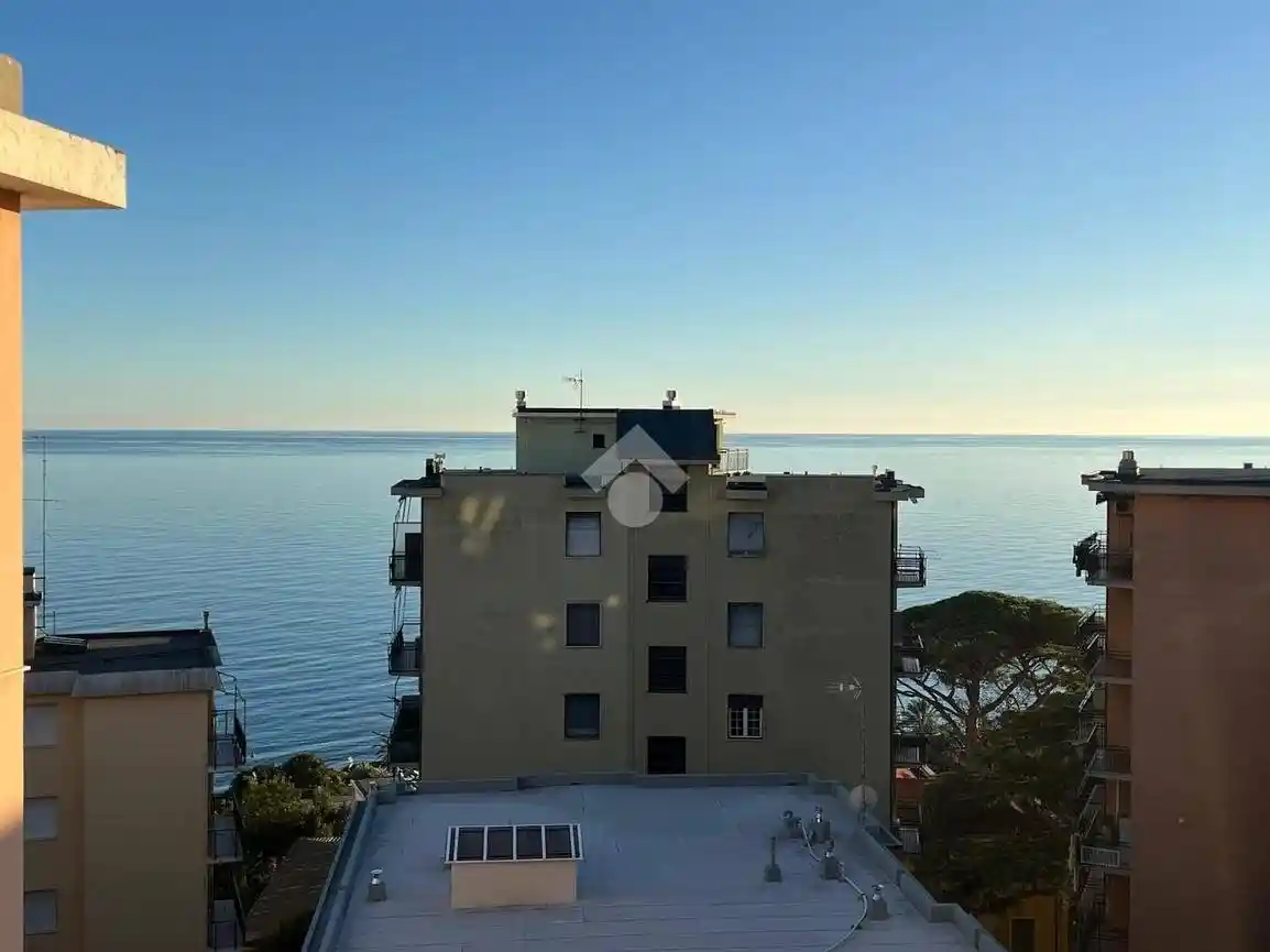 Appartamento in vendita a Cogoleto