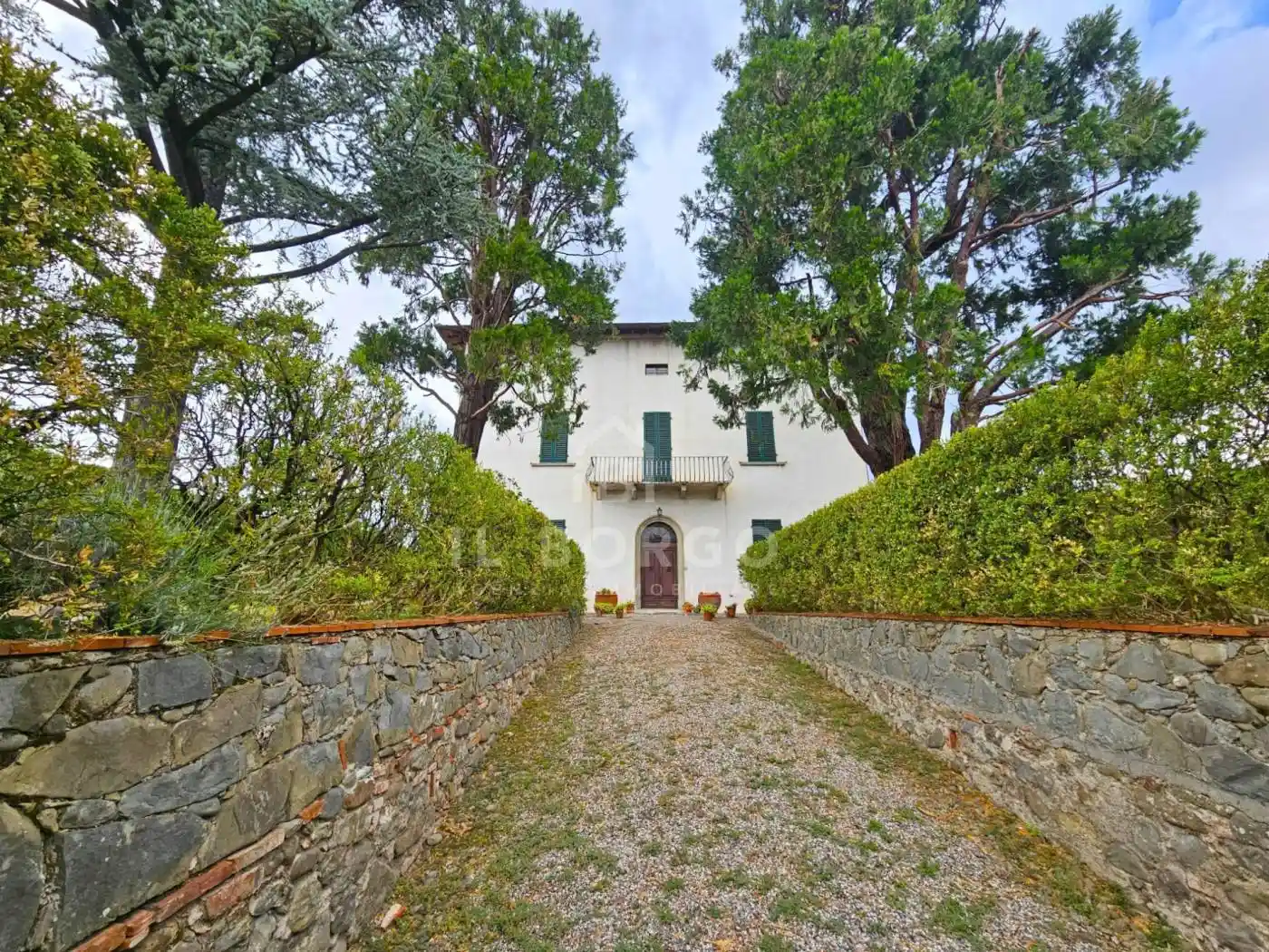 Villa in vendita a Uzzano