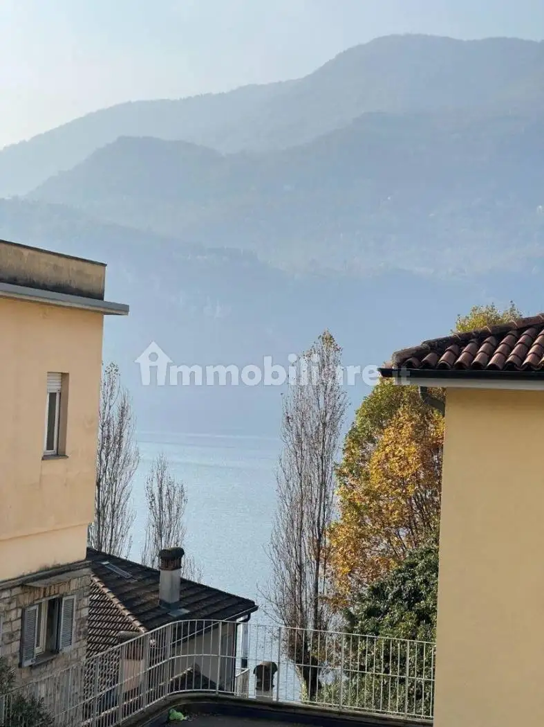 Villa unifamiliare via Nazionale, Centro, Abbadia Lariana - foto 4