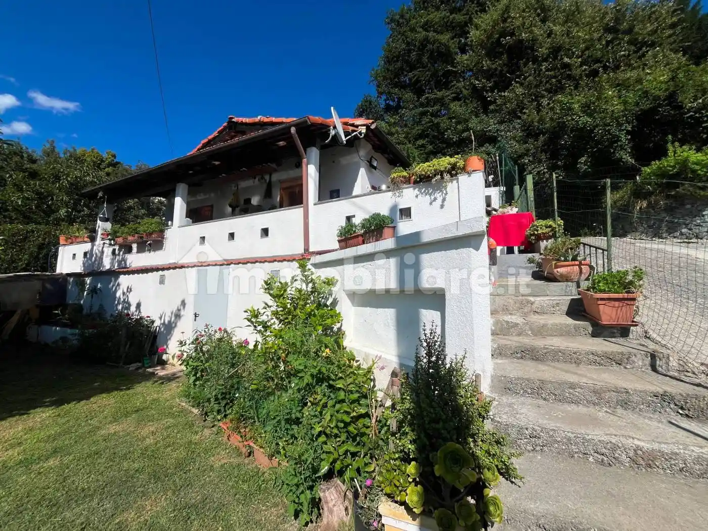 Casa indipendente in vendita a Celle Ligure