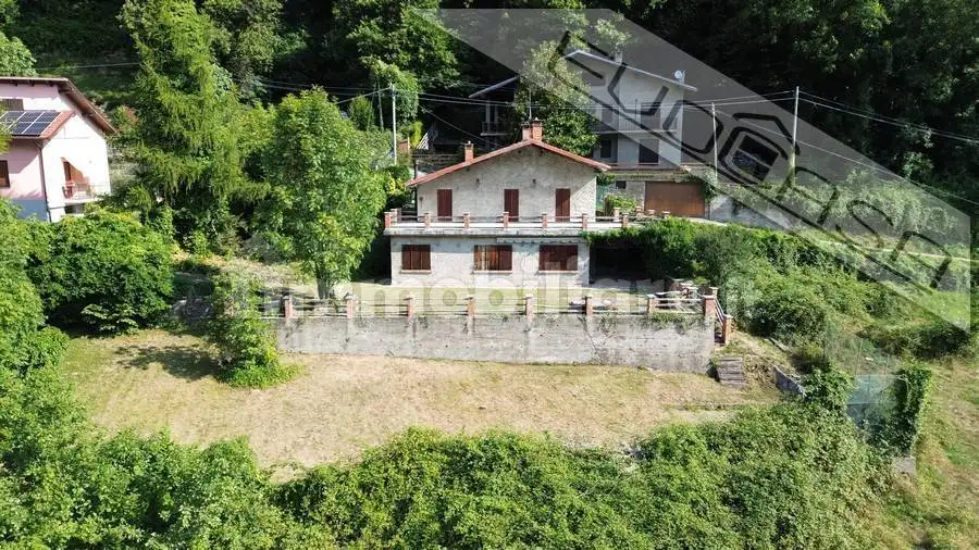 Villa in vendita a Villar Pellice