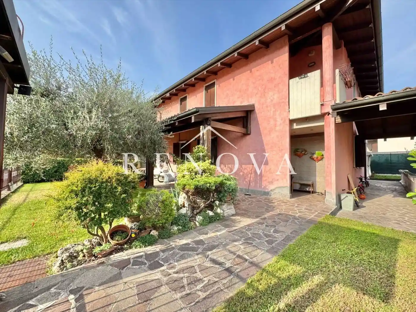 Villa in vendita a Cavaion Veronese