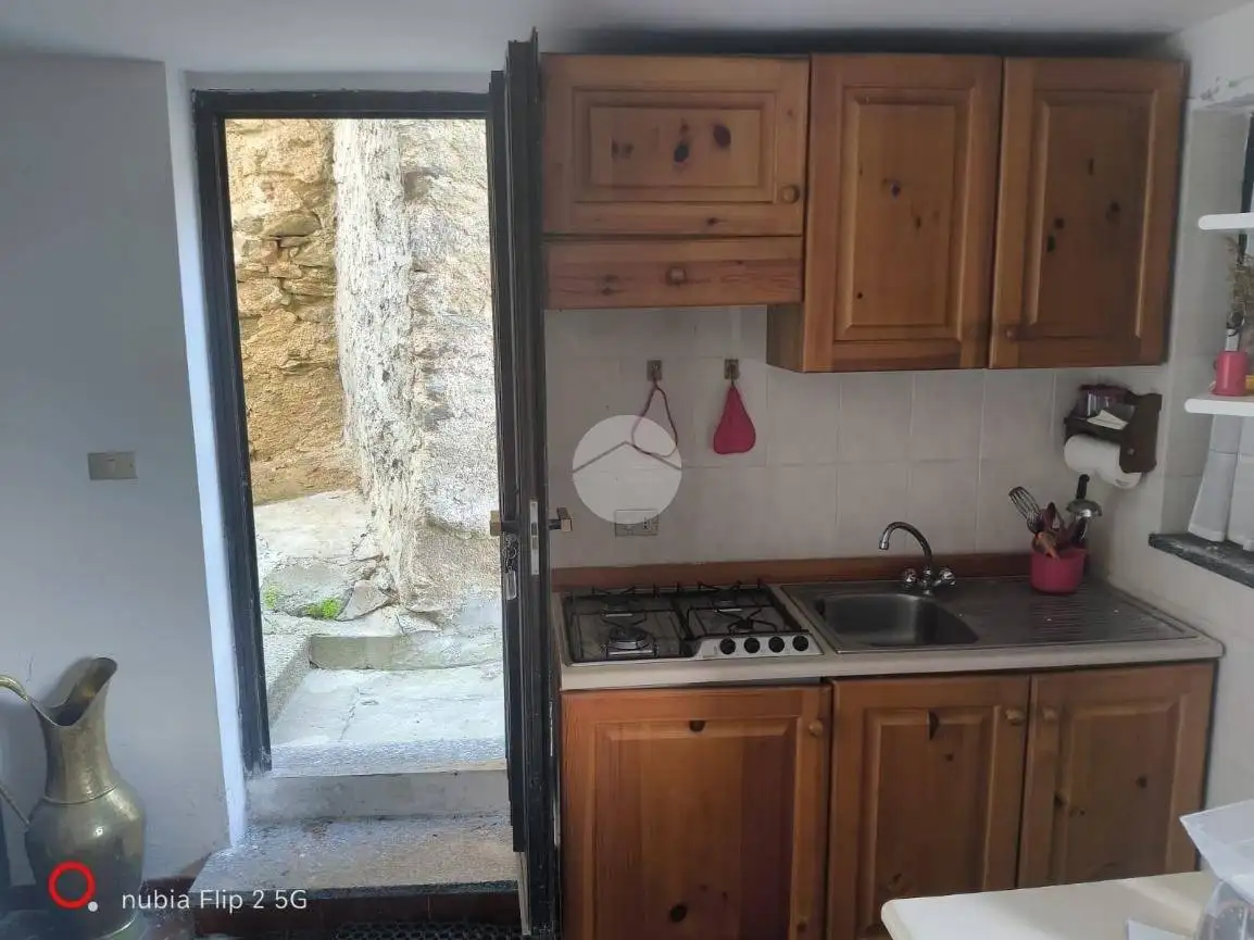 Trilocale via Pozzo 1, Centro, Alpette - foto 2