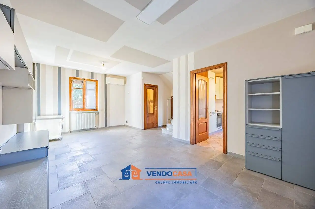 Villa a schiera via Bonissani 31, Ceresole Alba - foto 4