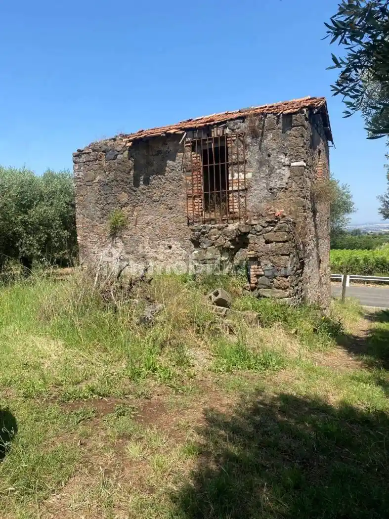 Rustico - Casale in vendita a San Cesareo