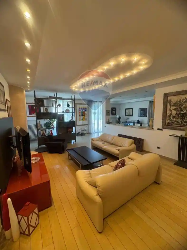 Villa in vendita a Quiliano