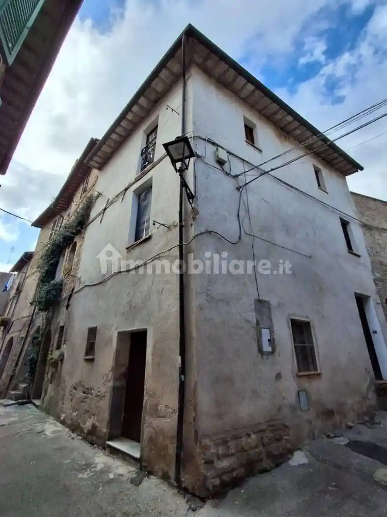 Casa indipendente in vendita a Bevagna
