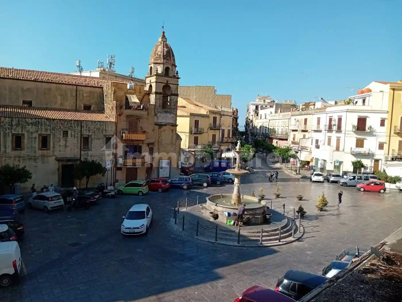 Palazzo - Edificio in vendita a Carini