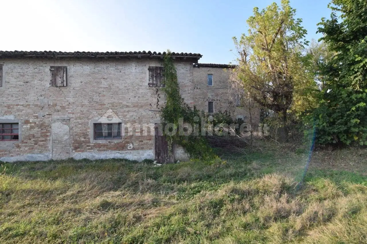 Villa unifamiliare, da ristrutturare, 1000 m², Centro, Campegine - foto 4