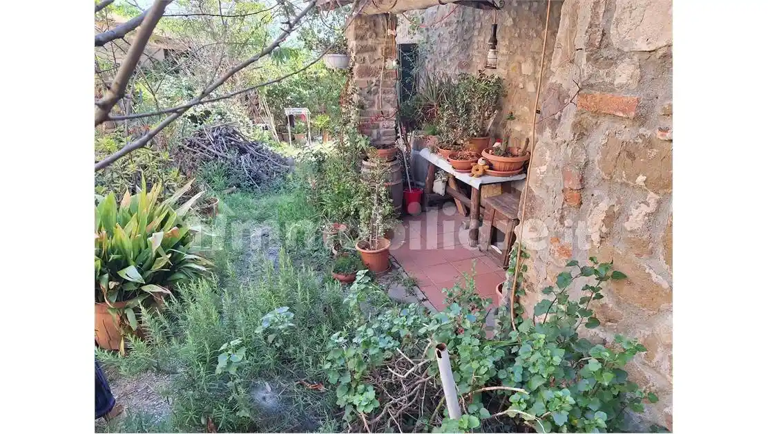 Casa indipendente in vendita a Lamporecchio