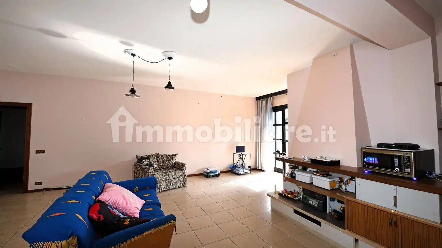 Appartamento buono stato, primo piano, Emanuele II, C. Colombo, Morelli e Silvati, Avellino - foto 5