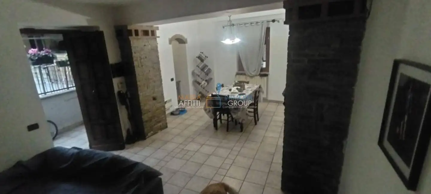 Casa indipendente in vendita a Massa