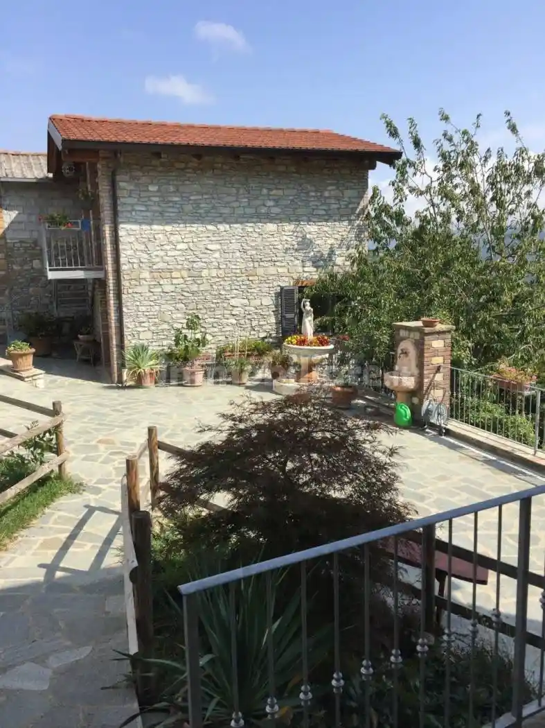 Sasso Località Ceno, Farini - foto 4