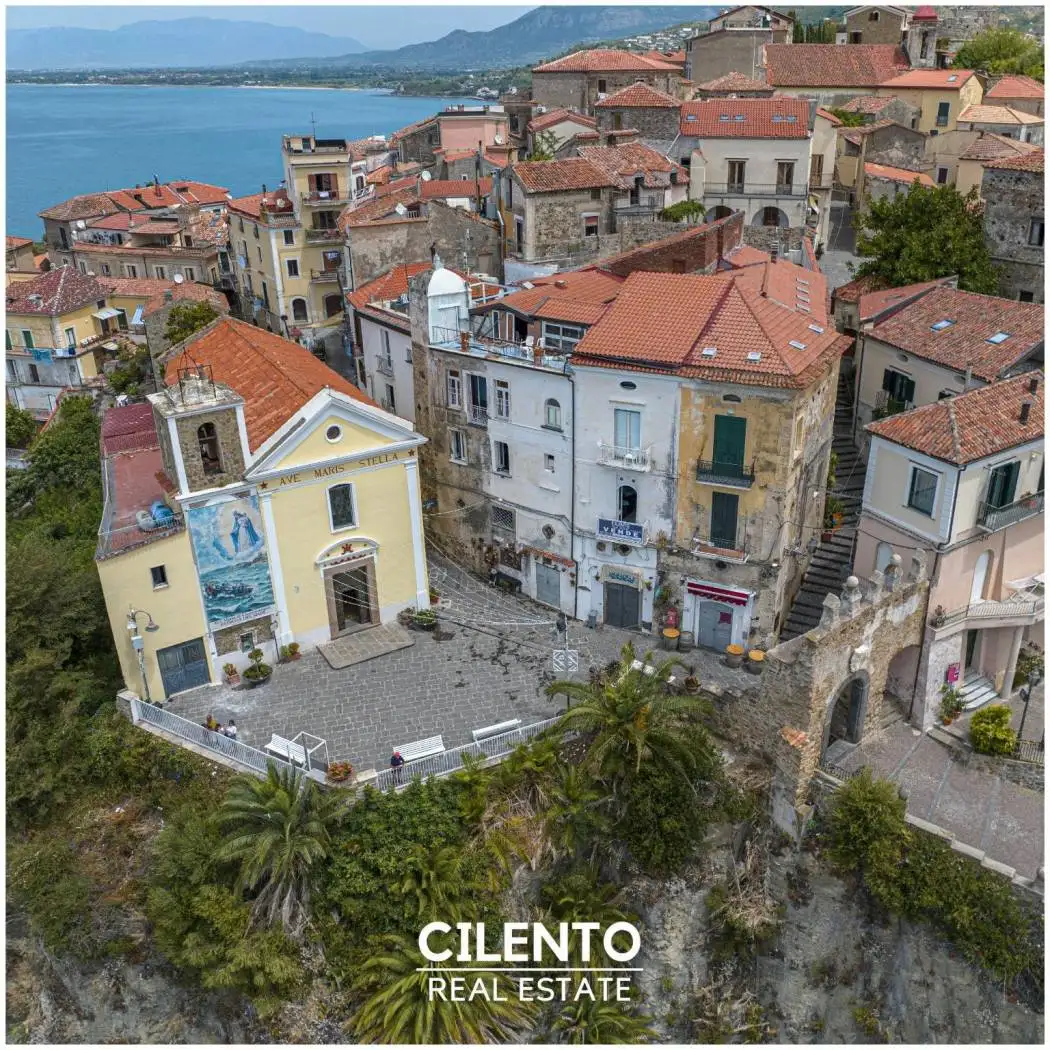 Palazzo - Edificio in vendita a Agropoli