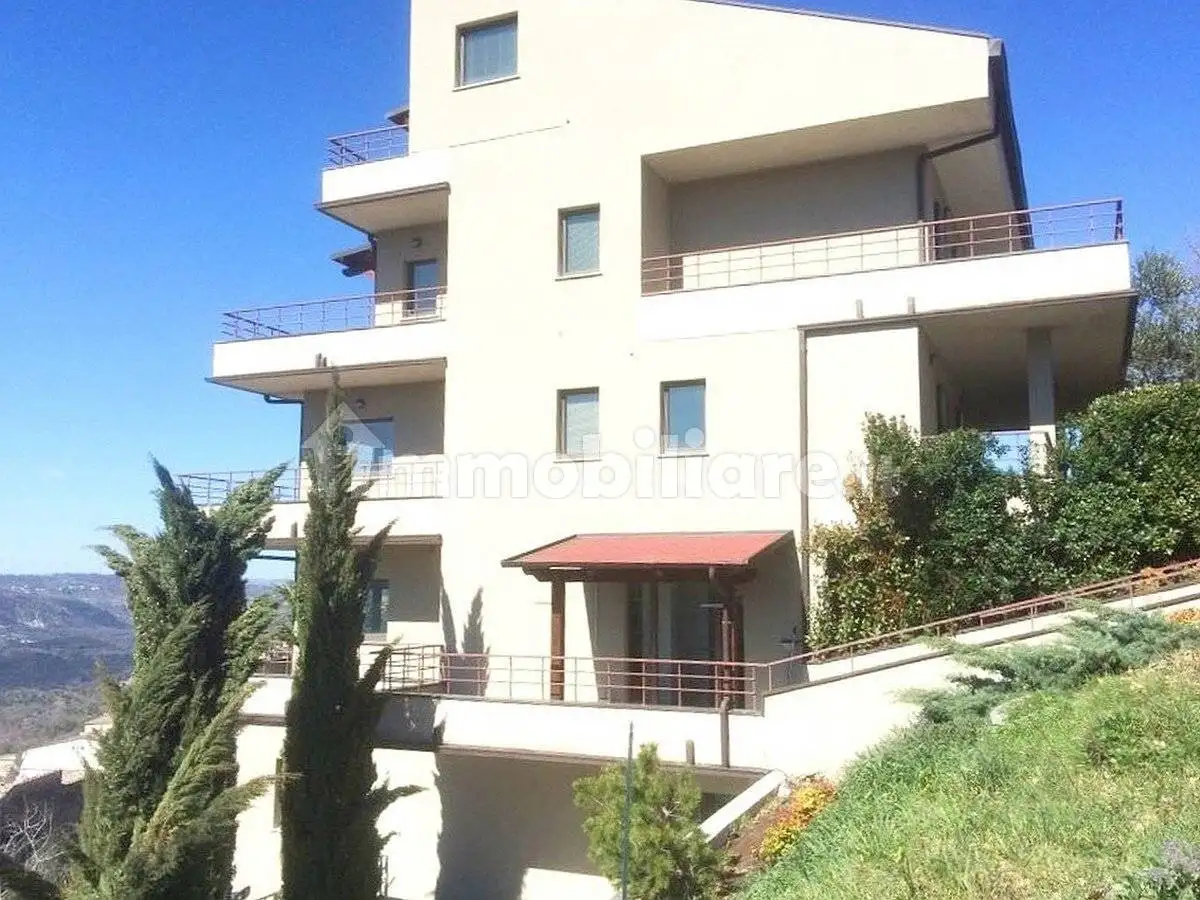 Villa plurifamiliare, buono stato, 432 m², Centro, Bomba - foto 5