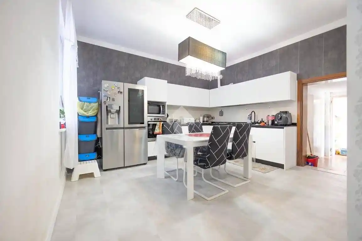 Terratetto plurifamiliare 121 m², ottimo stato, Piazza Vecchia, Mira - foto 5