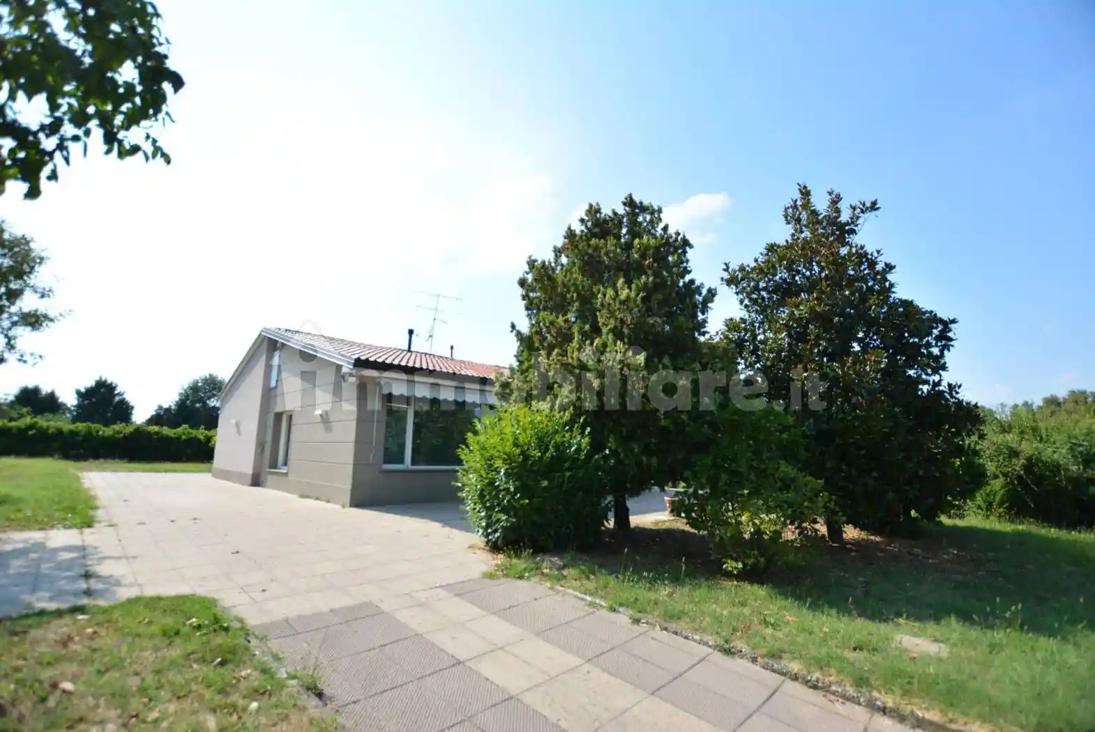 Villa in vendita a San Colombano al Lambro