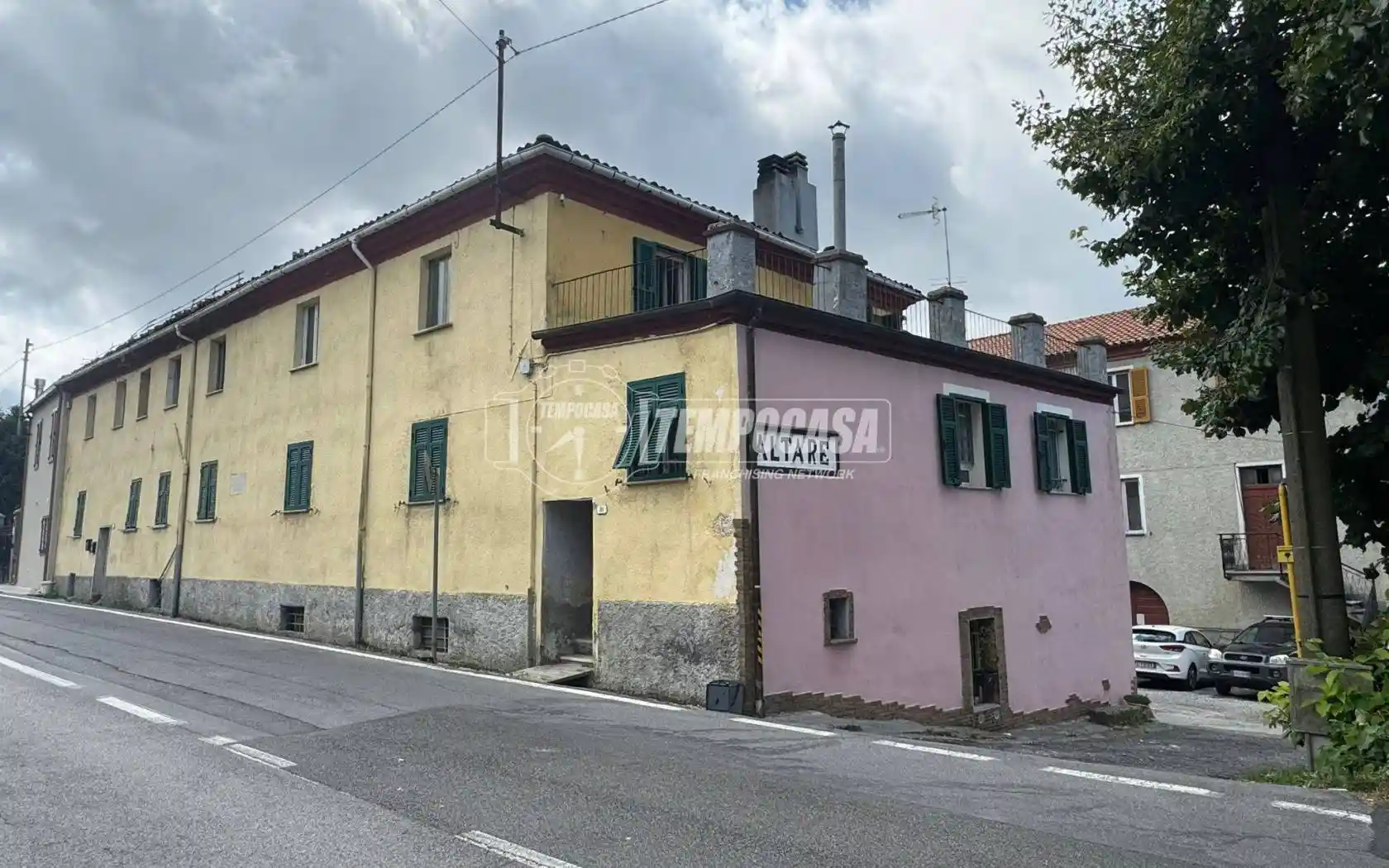 Appartamento in vendita a Altare