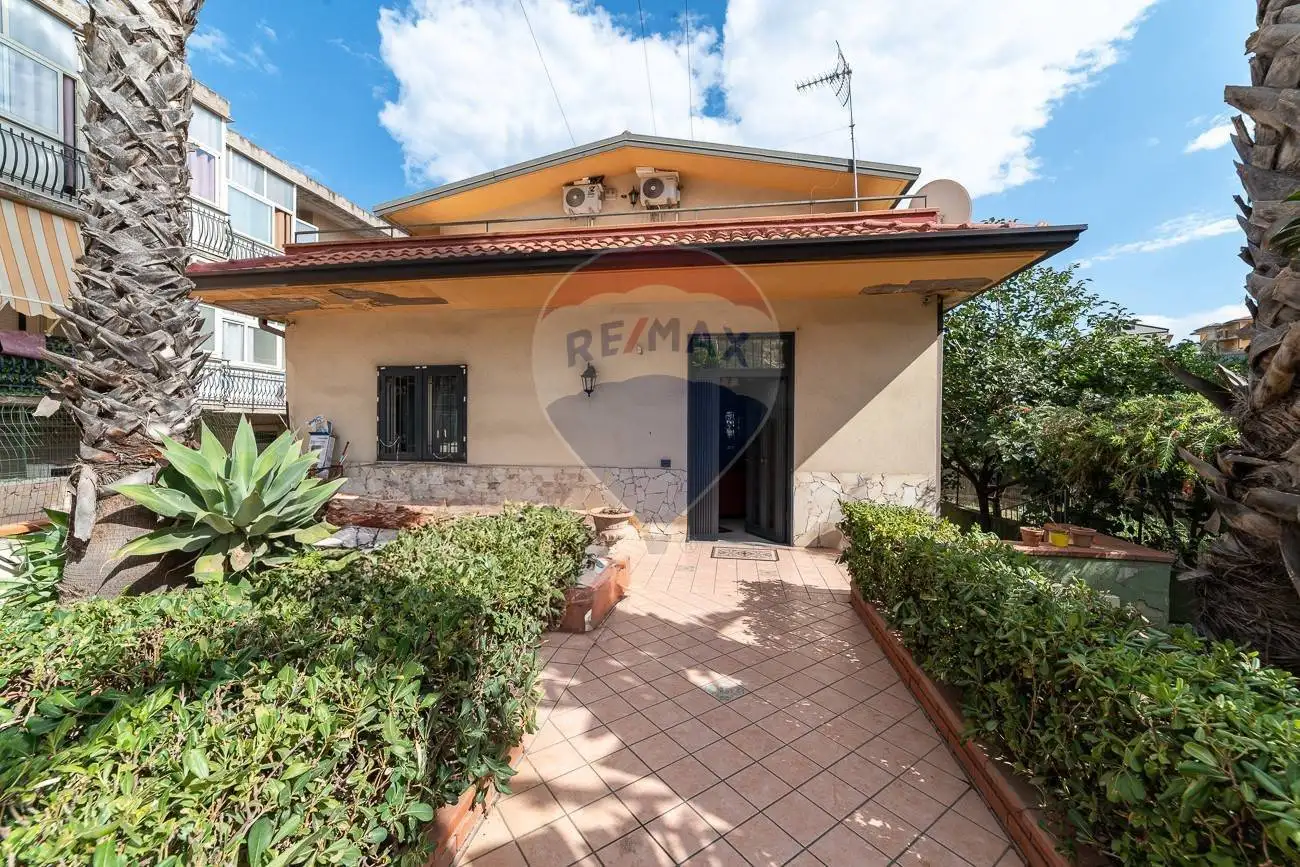 Villa in vendita a Catania