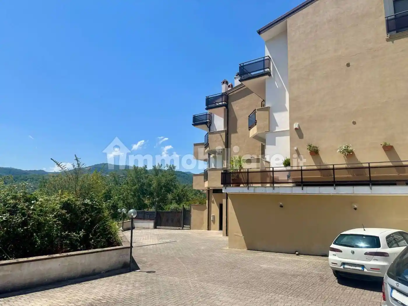 Quadrilocale via Stilluzzo 6, Centro, Mendicino - foto 3