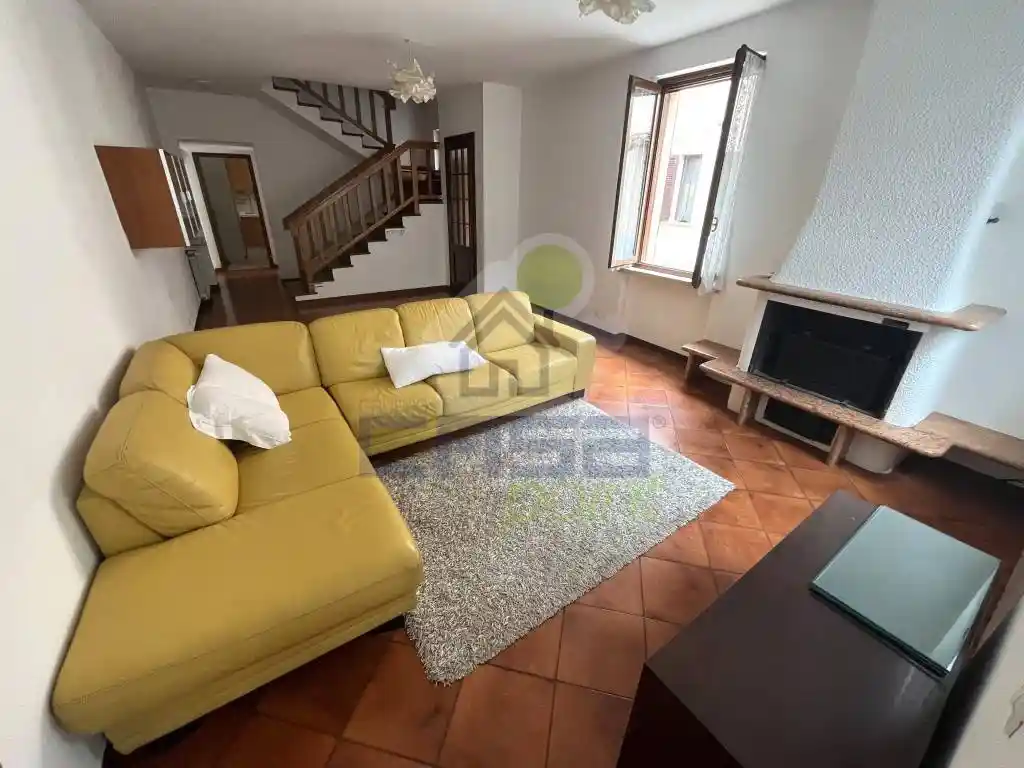 Casa indipendente in vendita a Cremona