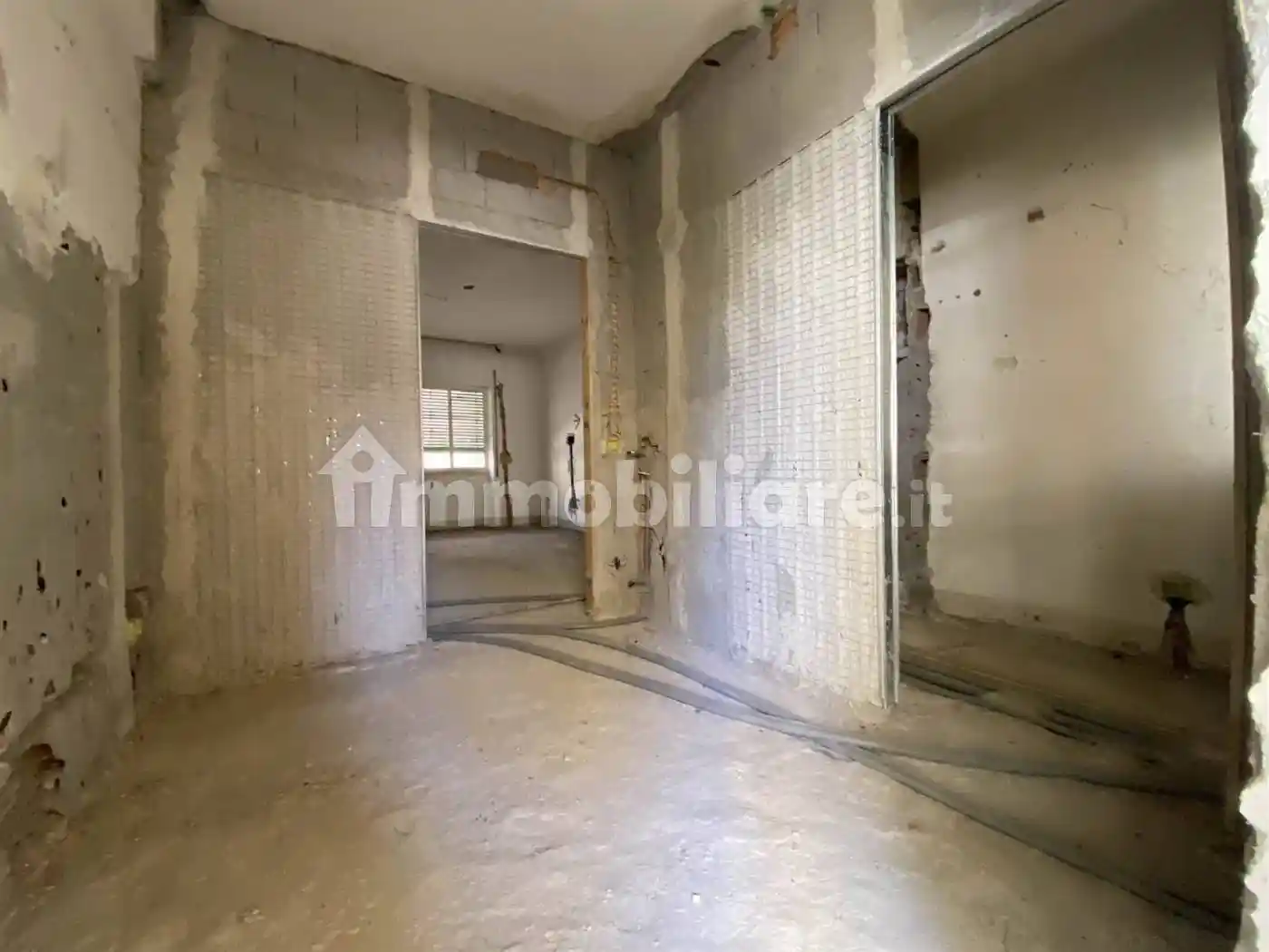 Trilocale da ristrutturare, piano terra, Stadio - Pontepiccolo, Catanzaro - foto 5