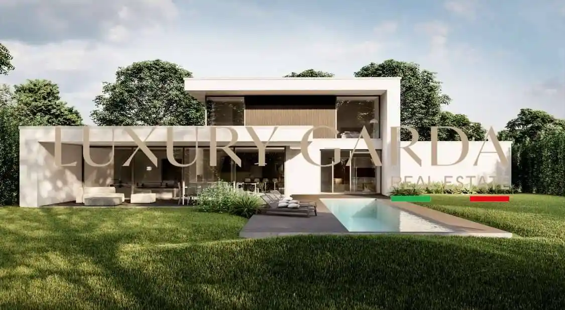 Villa in vendita a Lonato del Garda