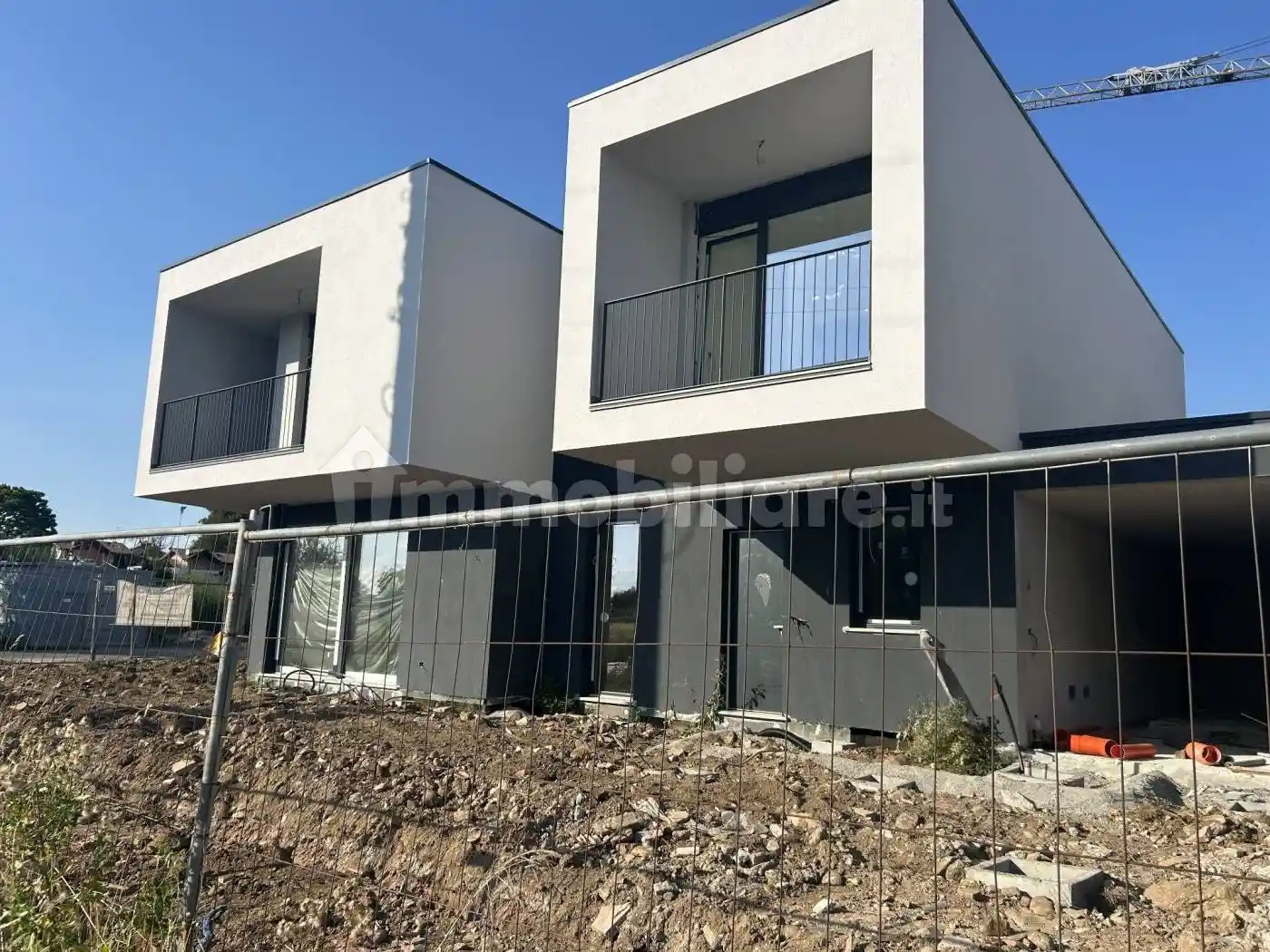 Villa unifamiliare via Carlo Bernasconi, Uggiate Trevano, Uggiate con Ronago - foto 2