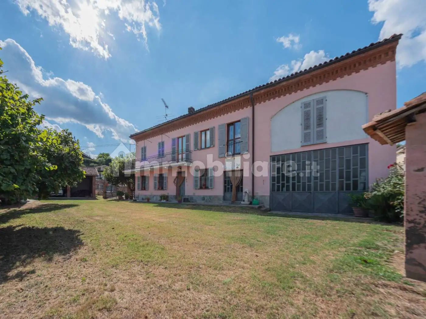 Rustico - Casale in vendita a Asti