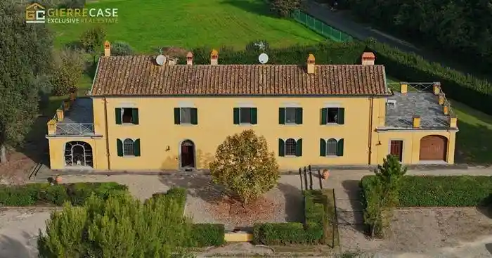 Villa in vendita a Bientina