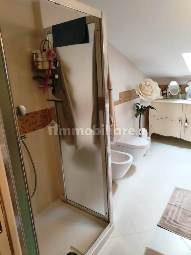 Villa bifamiliare via Don Pietro Albrigi, Centro, Cerro Veronese - foto 5