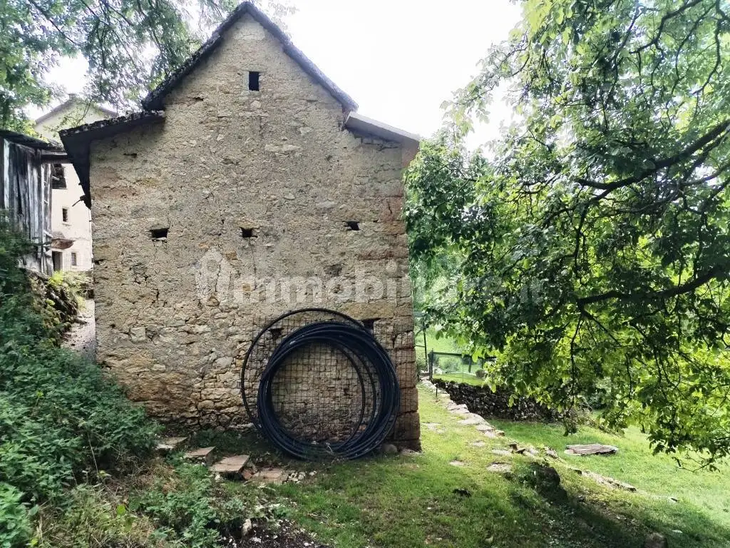 Baita Contrada Riva 3, San Francesco, Roverè Veronese - foto 4