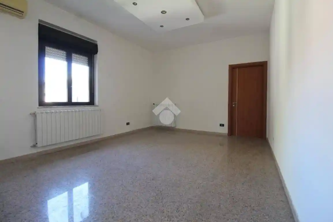 Quadrilocale viale Rocco Larussa 33, Centro, Villa San Giovanni - foto 3
