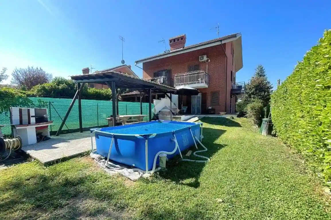 Villetta a schiera - foto 2