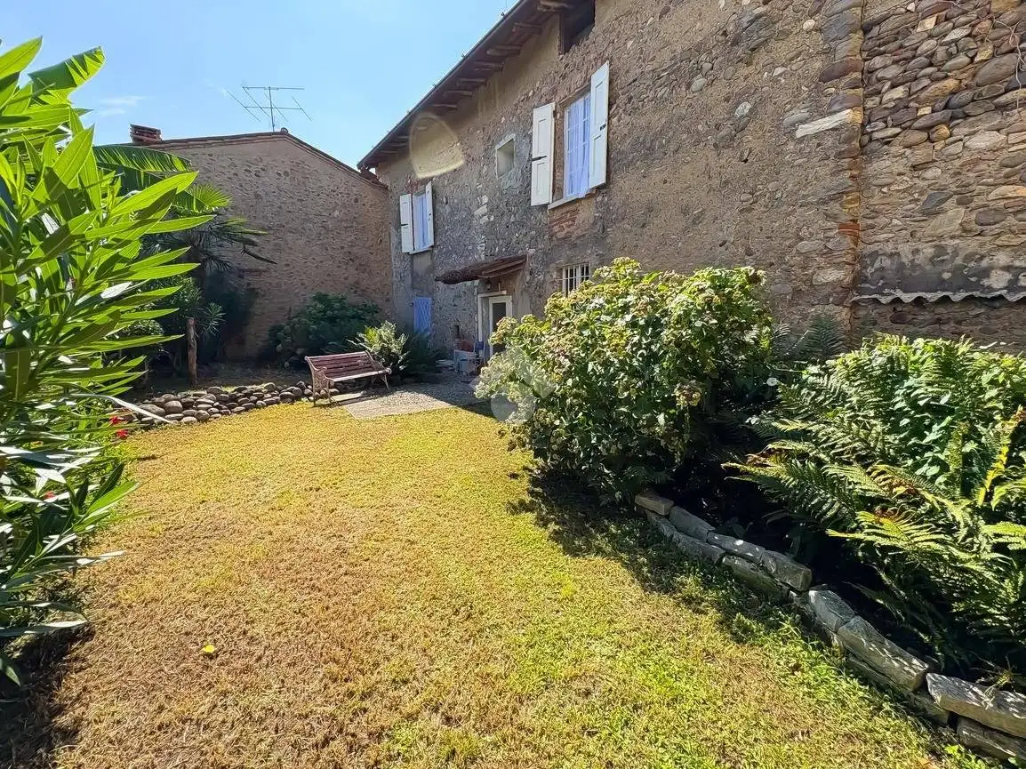 Rustico - Casale in vendita a Paderno Franciacorta