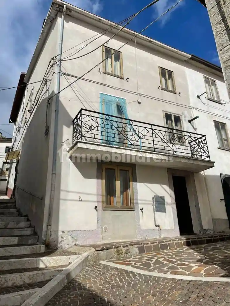 Casa indipendente in vendita a Castiglione Messer Marino